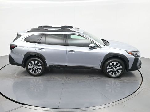 Used 2024 Subaru Outback Touring XT AWD/4WD image 20