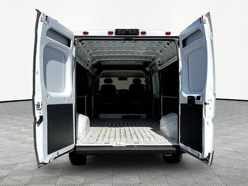 Used 2023 RAM ProMaster 2500 FWD image 7