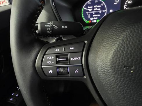 Used 2025 Honda CR-V Sport image 34