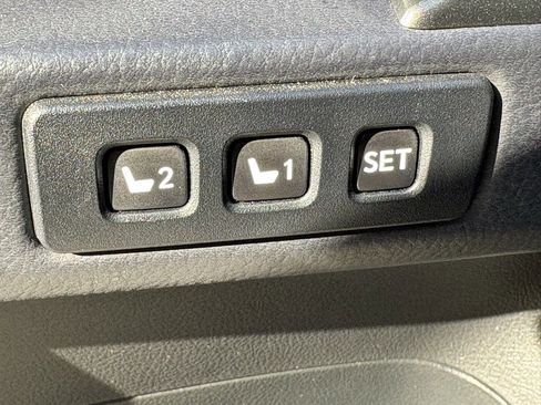 Used 2022 Lexus GX 460 Luxury image 29