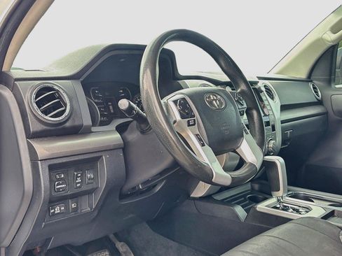 Used 2020 Toyota Tundra SR5 w/ SR5 Upgrade Package RWD image 9