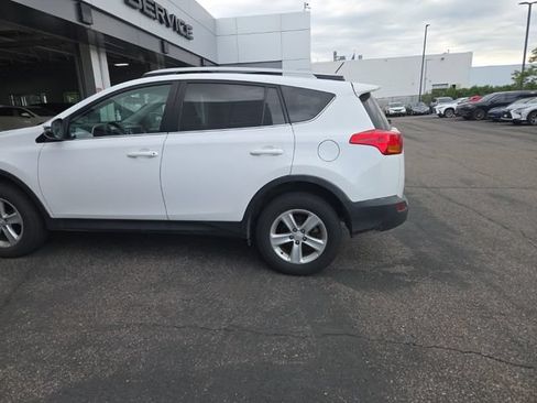 Used 2013 Toyota RAV4 XLE FWD image 14