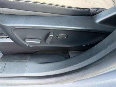 Used 2021 Ford Escape SEL FWD image 15