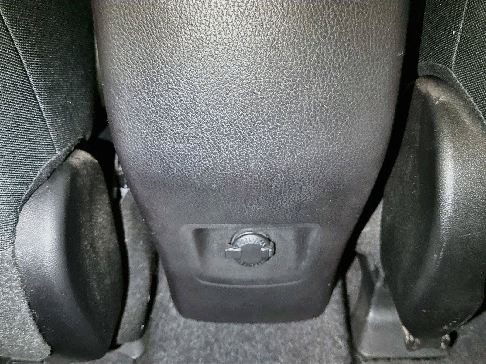Used 2017 Toyota RAV4 LE w/ Carpet Mat Package AWD/4WD image 21