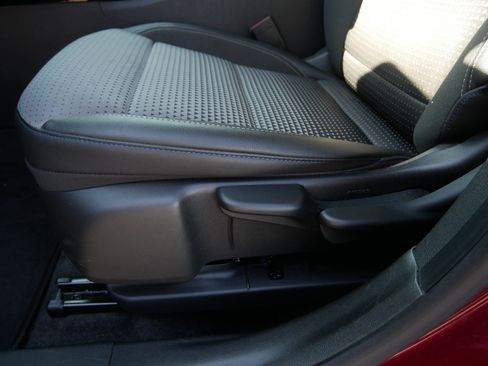 Used 2024 Chevrolet Trax LT w/ Driver Confidence Package image 23