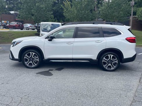 Used 2024 Subaru Ascent Touring AWD/4WD image 2