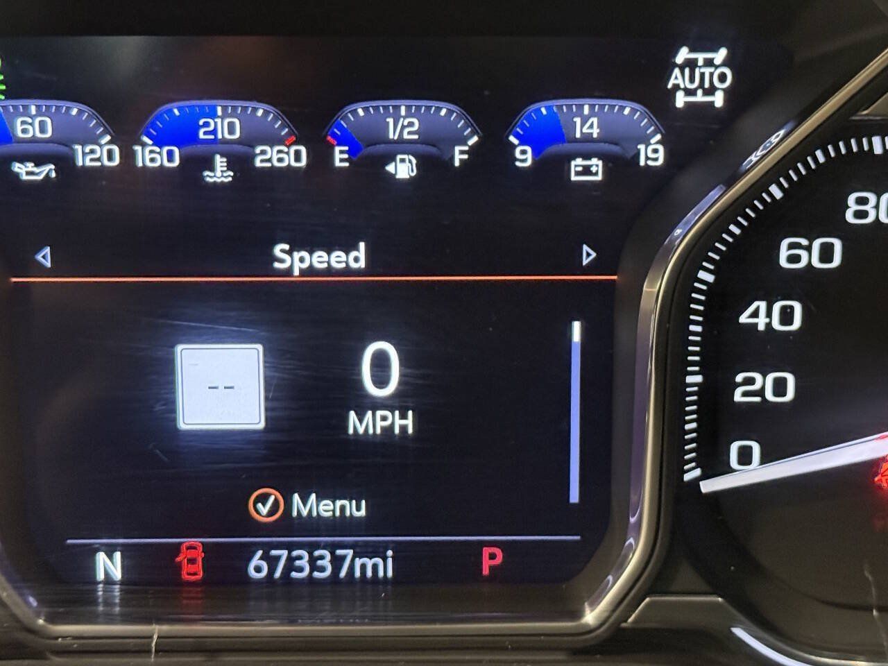 Used 2021 GMC Yukon Denali w/ Denali Ultimate Package AWD/4WD image 24