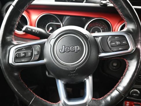 Used 2020 Jeep Wrangler Unlimited Rubicon AWD/4WD image 4
