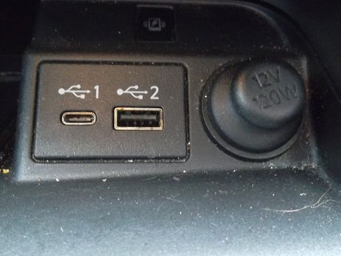 Used 2023 INFINITI QX50 Luxe image 15