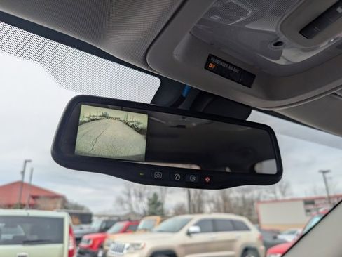 Used 2011 Chevrolet Equinox LT image 15