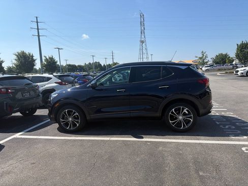 Used 2020 Buick Encore GX Essence FWD image 19