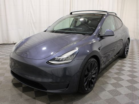 Used 2021 Tesla Model Y Performance AWD/4WD image 27