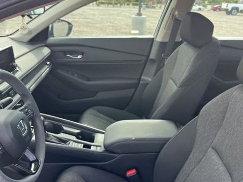 Used 2024 Honda Accord EX image 8