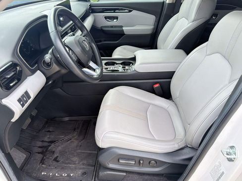 Used 2024 Honda Pilot EX-L image 5