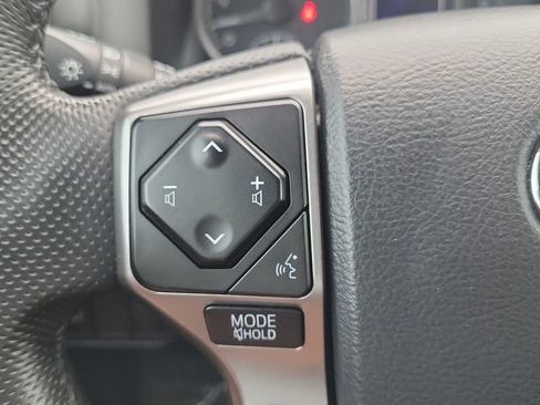 Certified 2023 Toyota Tacoma SR5 AWD/4WD image 19