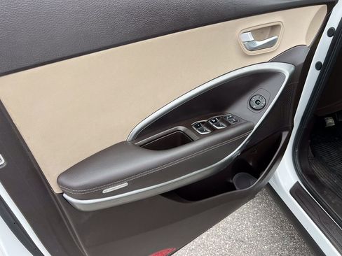 Used 2018 Hyundai Santa Fe Sport image 13