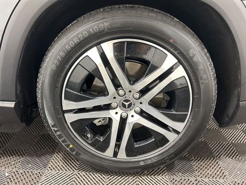 Used 2020 Mercedes-Benz GLS 450 4MATIC image 38