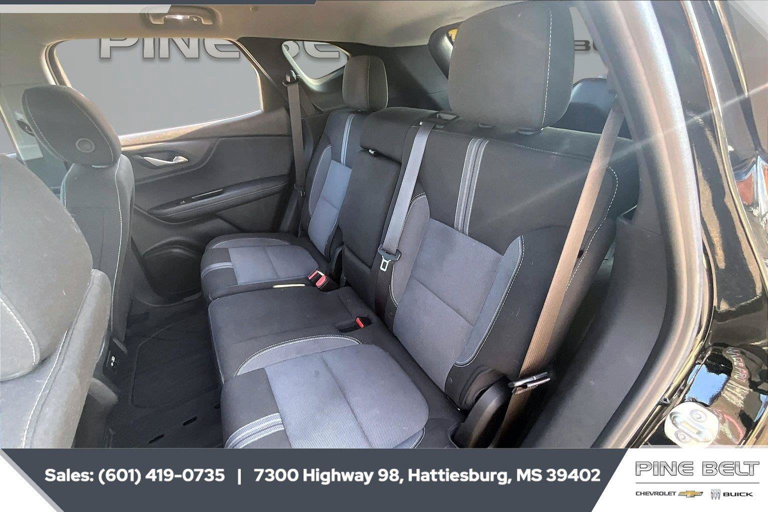 Used 2024 Chevrolet Blazer LT w/ Convenience Package FWD image 19