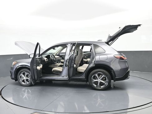Used 2023 Honda HR-V EX-L image 78
