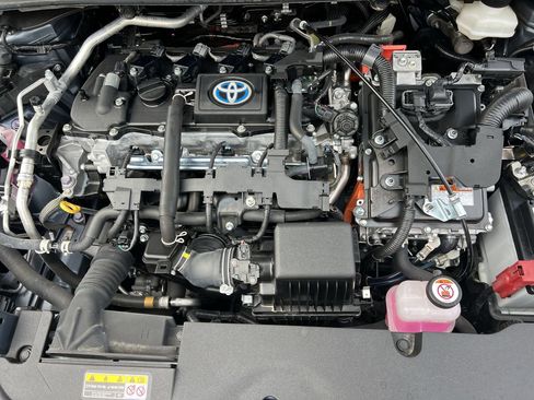 Used 2023 Toyota Corolla LE image 35