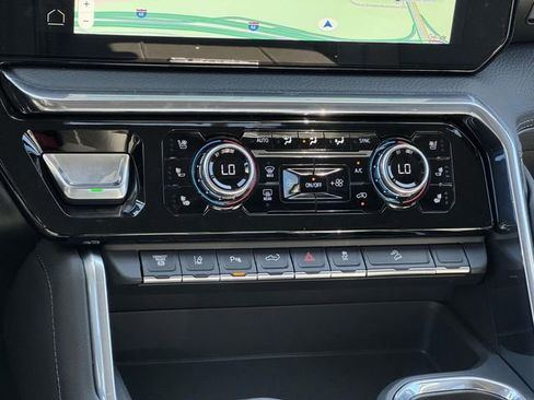 New 2026 GMC Sierra 2500 Denali w/ Denali Reserve Package image 14