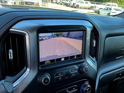Used 2020 Chevrolet Silverado 1500 LT w/ Texas Edition AWD/4WD image 17