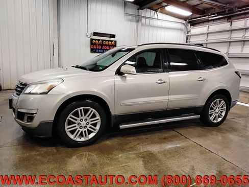 Used 2014 Chevrolet Traverse LT w/ All-Star Edition image 5