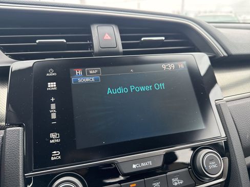 Used 2017 Honda Civic EX-L image 18