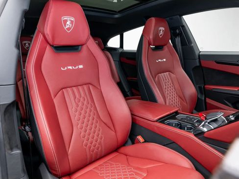 Used 2023 Lamborghini Urus S image 66