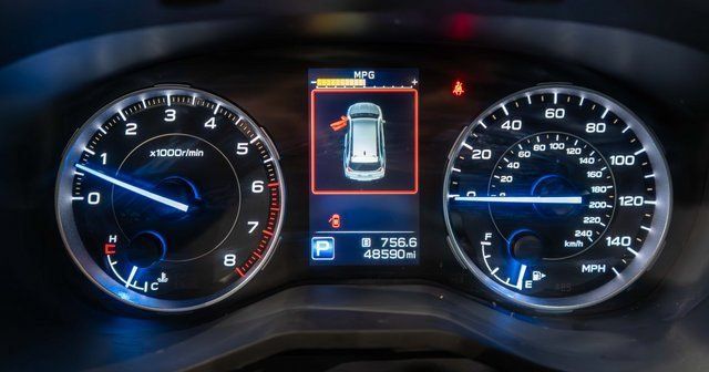 Used 2020 Subaru Ascent Limited w/ Technology Package AWD/4WD image 23