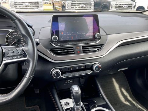 Used 2024 Nissan Altima 2.5 SR image 6