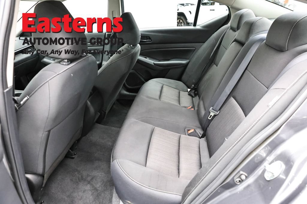 Used 2024 Nissan Altima 2.5 S FWD image 22
