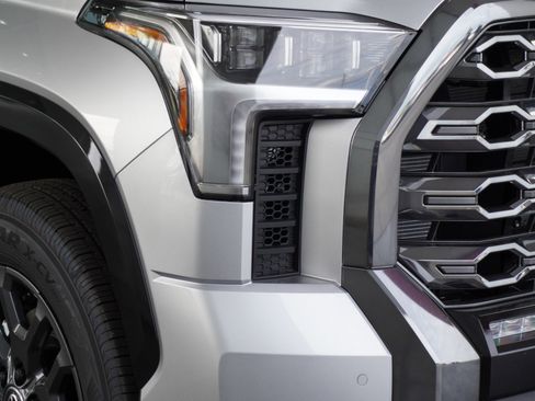 New 2026 Toyota Tundra Platinum image 3