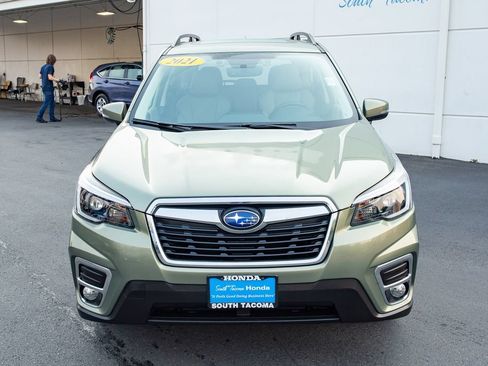 Used 2021 Subaru Forester Limited w/ Popular Package #3 AWD/4WD image 4