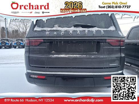 Used 2024 Jeep Wagoneer Series II image 4