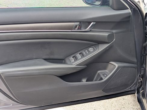 Used 2022 Honda Accord LX image 7