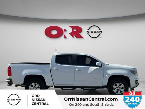 Used 2020 Chevrolet Colorado W/T w/ WT Convenience Package image 4