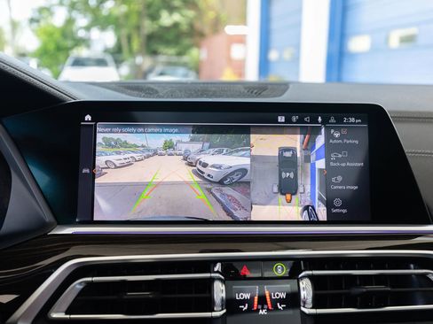 Used 2021 BMW X5 sDrive40i w/ Premium Package image 37