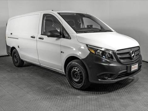 Used 2019 Mercedes-Benz Metris image 11
