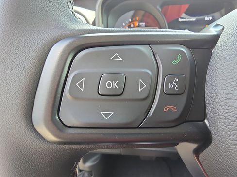 New 2025 Jeep Gladiator Nighthawk image 17