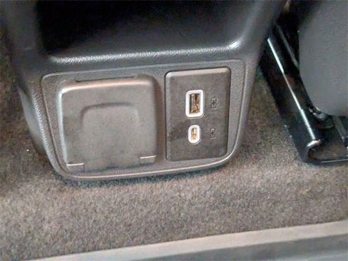 Certified 2024 Buick Encore GX Avenir w/ Avenir Convenience Package image 26