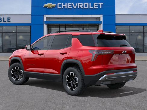 New 2026 Chevrolet Equinox ACTIV image 3