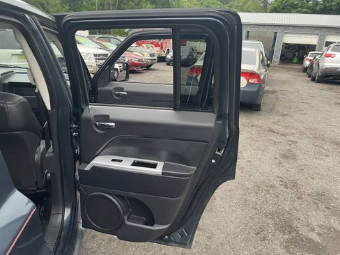 Used 2008 Jeep Patriot Limited AWD/4WD image 20