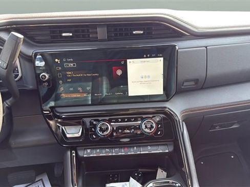 Used 2024 GMC Sierra 2500 AT4 w/ AT4 Premium Plus Package image 21