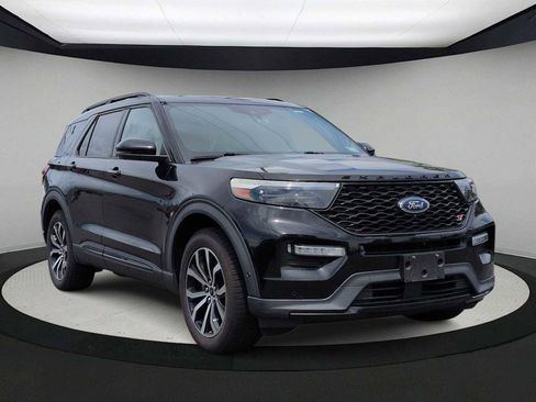 Used 2020 Ford Explorer ST AWD/4WD image 2