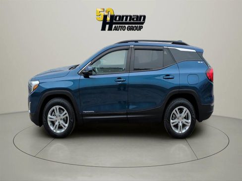 Used 2021 GMC Terrain AWD SLE w/ Driver Convenience Package image 2