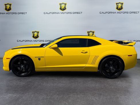 Used 2012 Chevrolet Camaro SS w/ Transformers 3 Edition RWD image 2