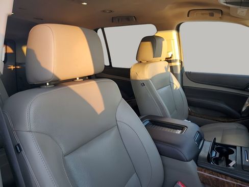 Used 2018 Chevrolet Tahoe Premier w/ RST 6.2L Performance Edition image 13