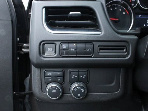 Used 2021 Chevrolet Tahoe Z71 image 15