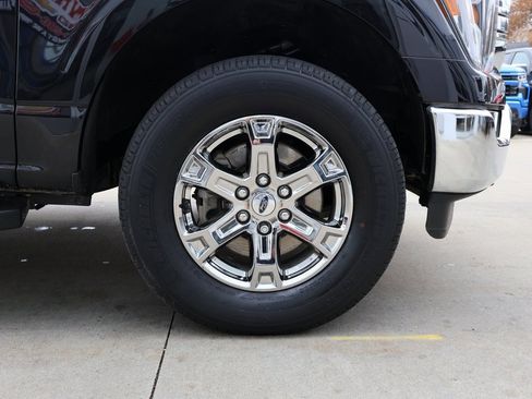 Used 2022 Ford F150 XLT w/ Equipment Group 302A High image 33